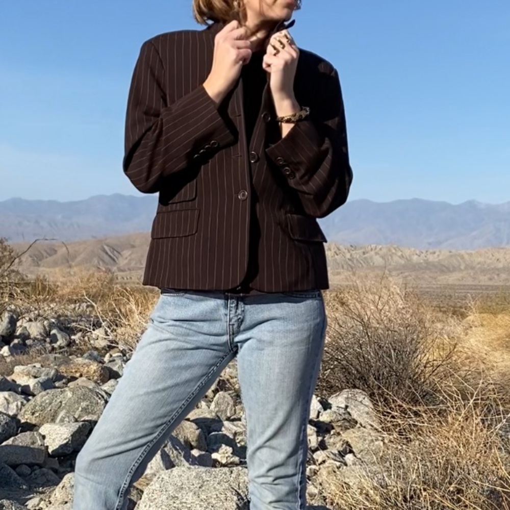 BCBGMaxAzria brown pinstripe professional blazer - Picture 15 of 16